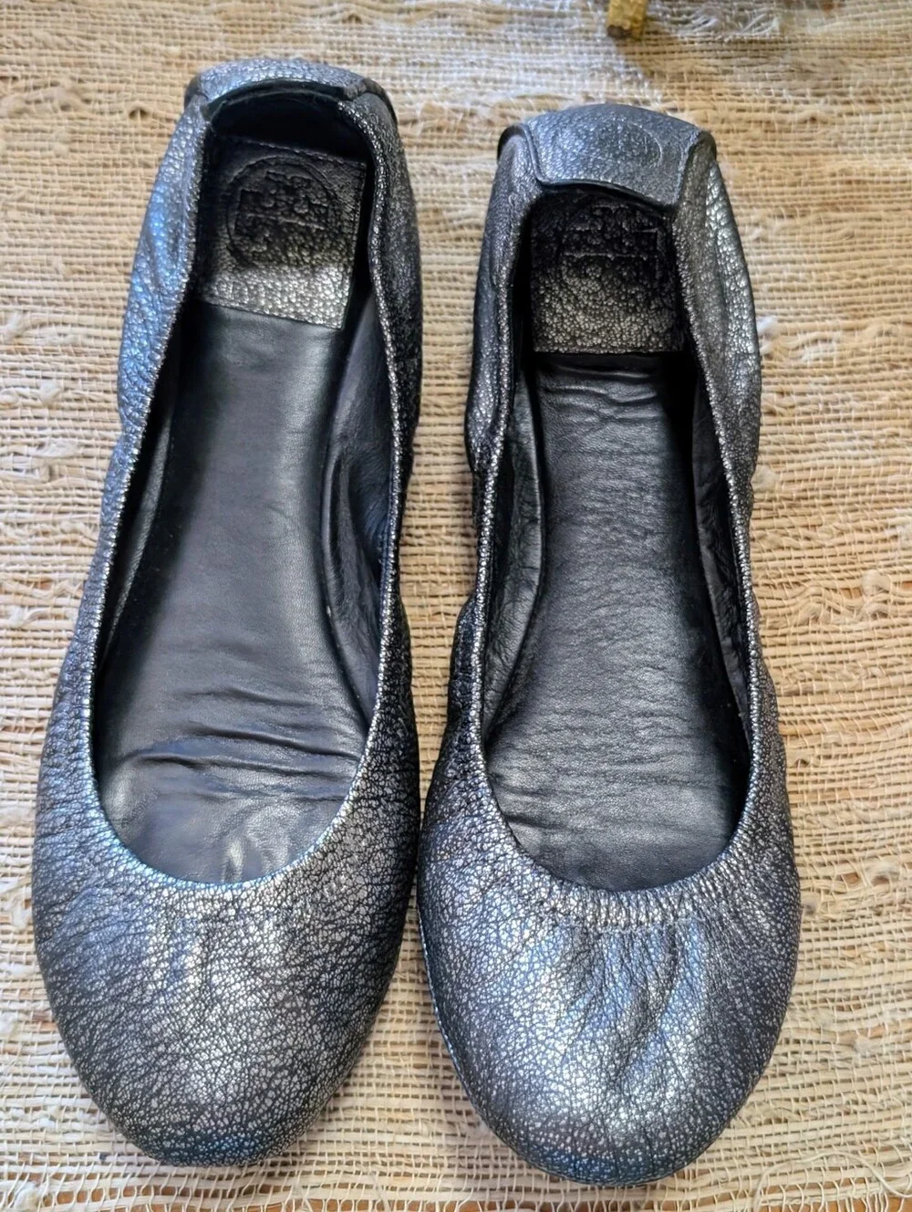Tory Burch Eddie Metallic Gray Ballet Flats size 9
